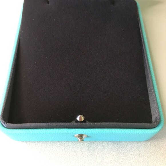 TIFFANY & CO Leather Necklace Presentation Box with Exterior Gift Box **MINT** - Picture 6 of 11